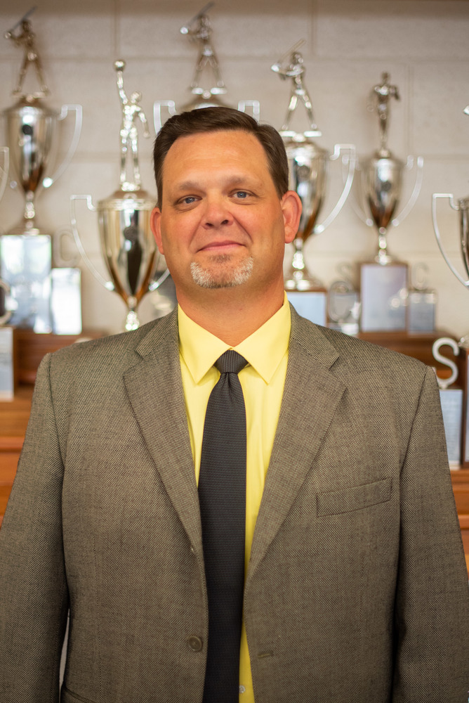 Crescent Announces New Varsity Basketball Coach